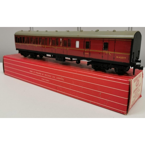 2736 - A collection of five, boxed Hornby-Dublo Coaches. To include Open Corridor Coach 1st Class B.R.; Ope... 