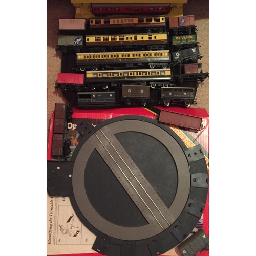 2801 - A collection of Hornby-Dublo & other wagons, coaches & turntable. To include thirteen wagons, five c... 