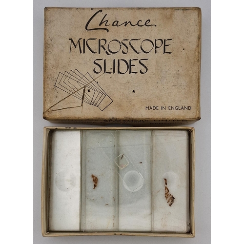 1965 - A vintage, boxed microscope & slides set.