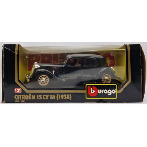 2175 - A duo of boxed Maisto 1:24 scale  boxed cars. To include 1928 Mercedes-Benz SSK & 1938 Citroen 15CVT... 