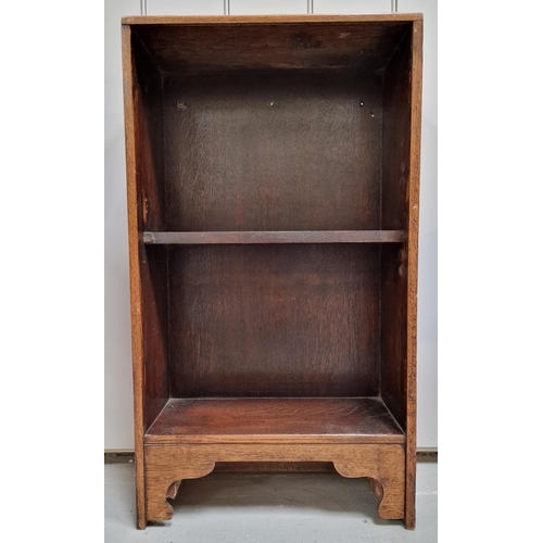 6 - A small, single-shelved, oak open bookcase. Dimensions(cm) H74, W42, D16.