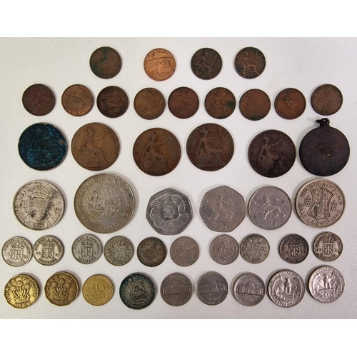 469 - A mixture of UK & US coinage. To include pre-decimal sixpences, half crowns, pennies, along with pos... 