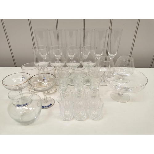 1107 - A collection of thirty pieces of vintage glassware. To include two 'Babycham' glasses & three matchi... 