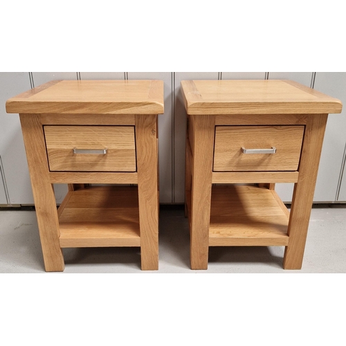 30 - A pair of oak bedside tables. Each with a single drawer. Dimensions(cm) H43, W36, D40.