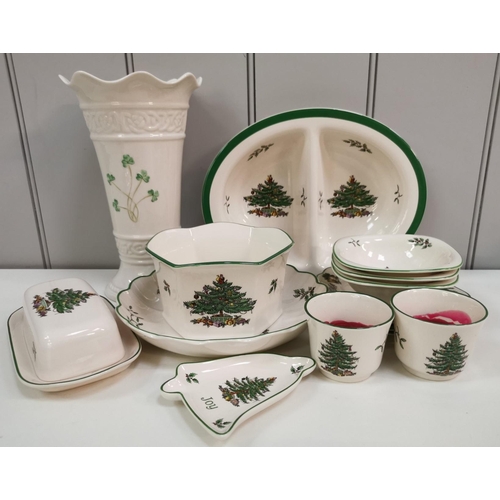 405 - A selection of Christmas-themed tableware, together with a shamrock vase.