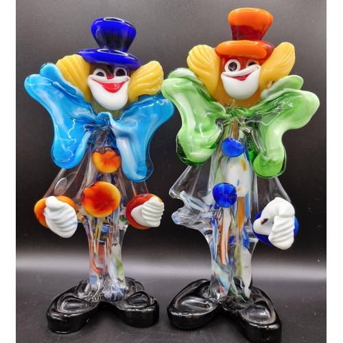 123 - A pair of vintage Murano clowns. Height 24cm.