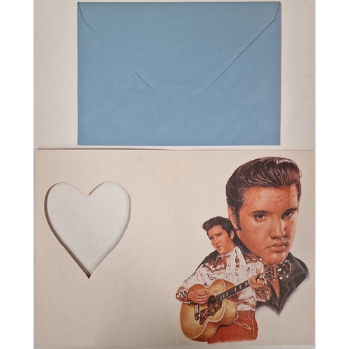 1539 - A collection of Elvis Presley memorabilia. To includ ebooks, gift box, banners, towel etc.