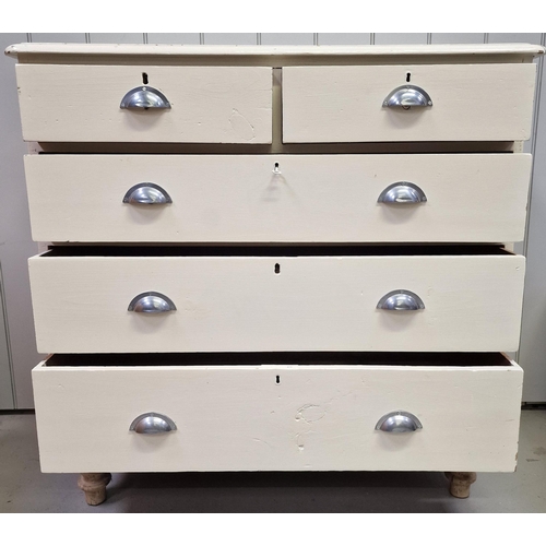 89 - A white painted, two over three graduated chest of drawers. Dimensions(cm) H98, W102, D51.