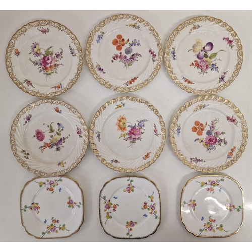 308 - A collection of 36 pieces of mixed vintage tableware. To include Royal Worcester, Wedgwood, Derby, e... 