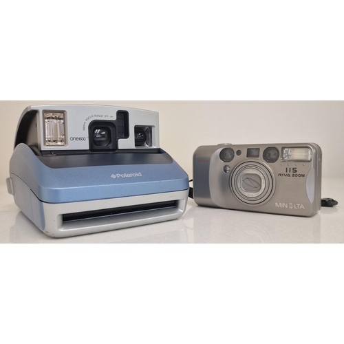 568 - A Polaroid 'One600' instamatic camera, together with a Minolta 115 Riva Zoom 35mm camera. Both untes... 