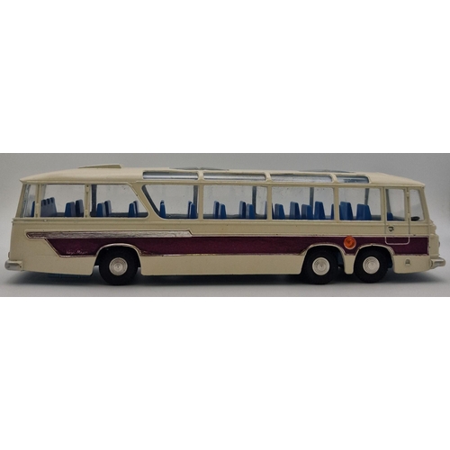 863 - An original, boxed 'Dinky - Vega Major Luxury Coach', model no. 952.