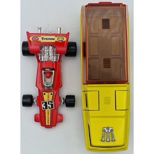 870 - A pair of original, boxed 'Matchbox models - Racing Car Transporter & Lightning Racing Car', model n... 