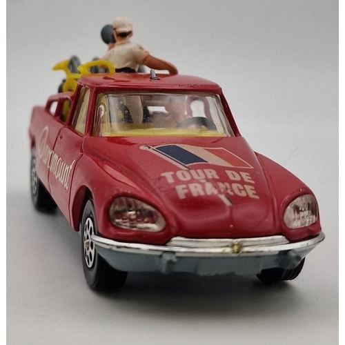 875 - An original, boxed 'Corgi Whizzwheels - Citroen DS Tour de France Team Manager's Car', model no. 510... 