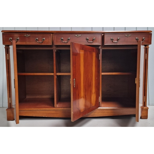 68 - A Regency-style buffet sideboard. Triple drawers & cupboards. Key present. Dimensions(cm) H88, W140,... 