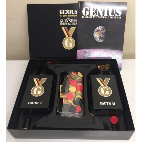 794 - A Genius board game, based upon The Guinness Book of Records.