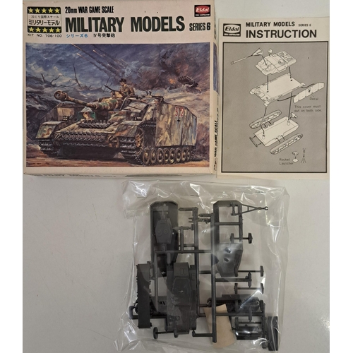 885 - A rare pair of unmade Eidai Corporation 20mm War Game Scale military model kits. Series 2 & Series 6... 