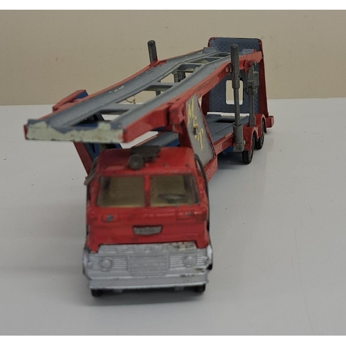 3807 - A duo of vintage, unboxed Corgi Major trucks & trailers.