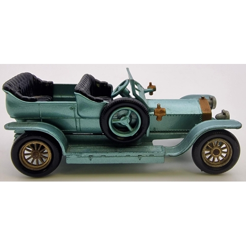 3826 - An early boxed, Matchbox Models of Yesteryear Rolls-Royce Silver Ghost, in metallic green. Model no.... 