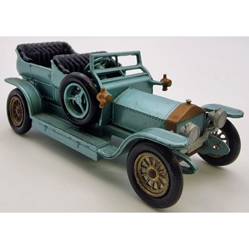 3826 - An early boxed, Matchbox Models of Yesteryear Rolls-Royce Silver Ghost, in metallic green. Model no.... 