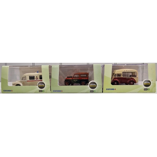 3828 - A collection of thirteen boxed/as new, 1:76 scale Oxford Diecast commercial model vehicles.