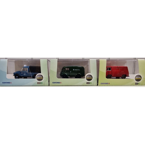 3828 - A collection of thirteen boxed/as new, 1:76 scale Oxford Diecast commercial model vehicles.