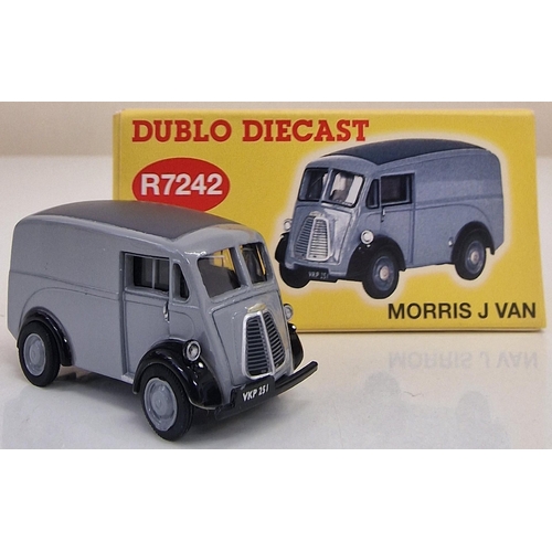 3844 - A collection of three boxed Hornby Dublo vehicles. To include model no's R7241/R7242/R7247.