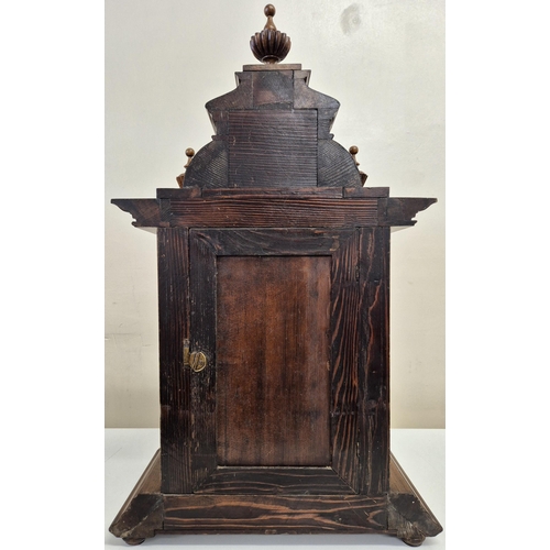 5058 - An imposing 19th century German 'Wurttemberg' 14-day, oak mantle clock. Complete with key. Tested & ... 