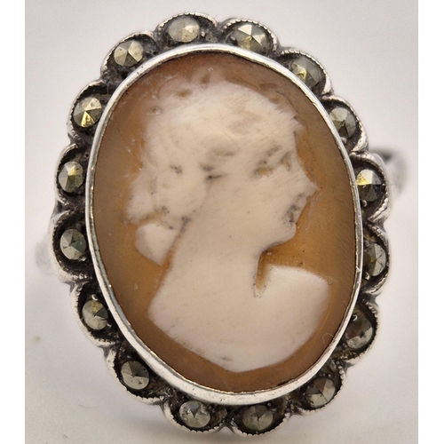 6286 - A silver thistle brooch, together with a vintage silver cameo ring (misshapen).