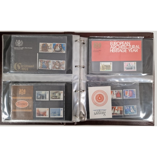 5114 - A huge collection of Royal Mail presentation packs, stored in eight good quality binders. Approximat... 