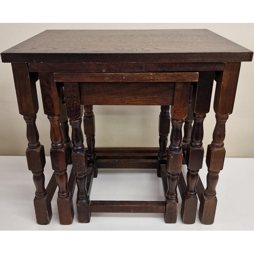 6106 - A vintage, oak nest of three tables. Largest dimensions(cm) H46, W48, D33.