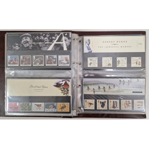 5114 - A huge collection of Royal Mail presentation packs, stored in eight good quality binders. Approximat... 