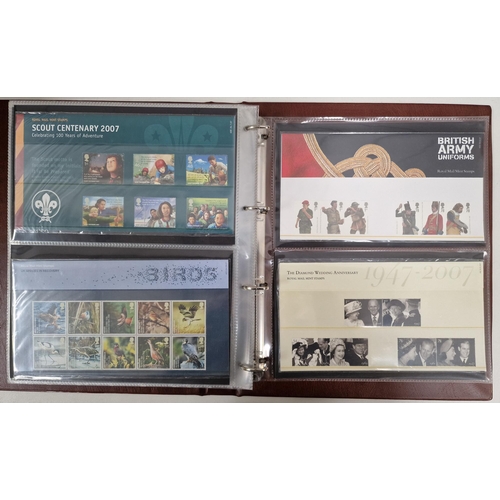 5114 - A huge collection of Royal Mail presentation packs, stored in eight good quality binders. Approximat... 