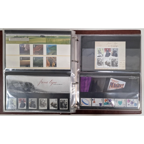 5114 - A huge collection of Royal Mail presentation packs, stored in eight good quality binders. Approximat... 