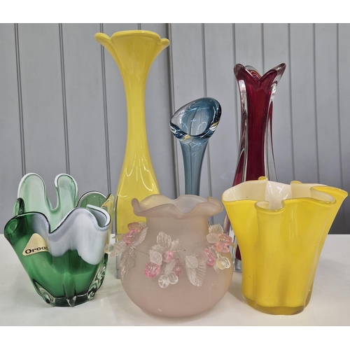 5226 - A collection of six pieces of retro & vintage art glass vases. To include a green 'Oread' piece. Tal... 