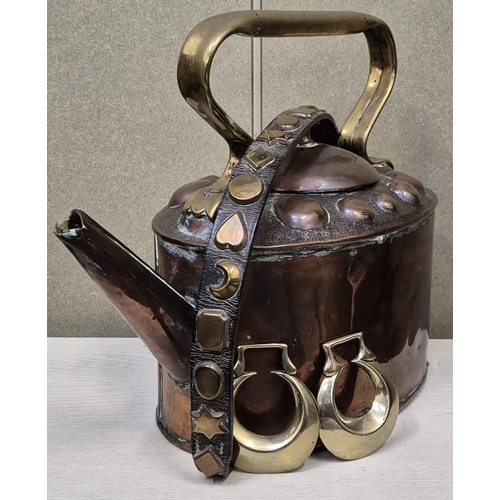 5917 - A Copper & Brass kettle, a pair of brass horseshoes & a brass adorned belt. Kettle dimensions(cm) H3... 