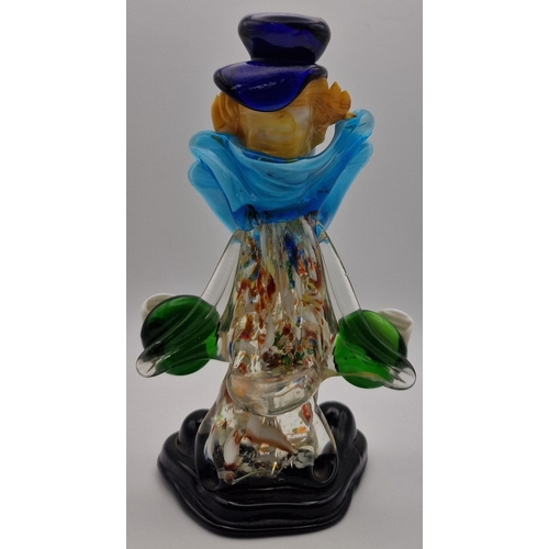 5966 - A pair of vintage Murano clowns. Dimensions(cm) H19.5/20, W9.5/7.5, D7.5/6.