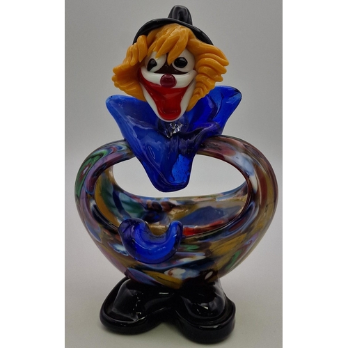 5967 - A pair of vintage Murano clowns. Dimensions(cm) H16/15, W10.5/7.5, D6.5/8.