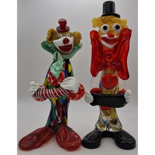 5970 - A pair of vintage Murano clowns. Dimensions(cm) H22/25, W10/9, D8/7.5.