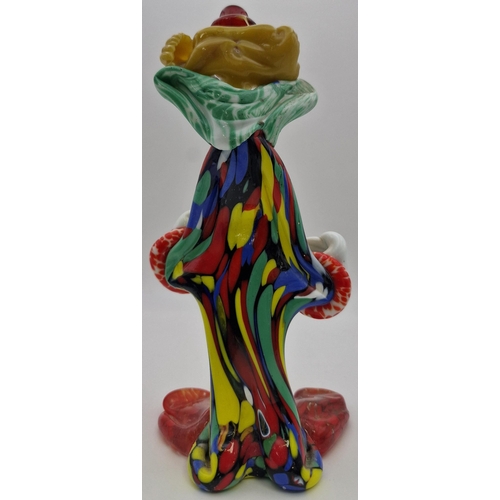 5970 - A pair of vintage Murano clowns. Dimensions(cm) H22/25, W10/9, D8/7.5.