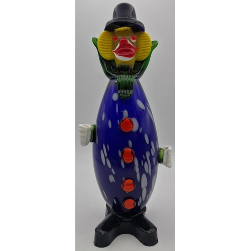 5971 - A pair of vintage Murano clowns. Dimensions(cm) H24/25.5, W9/9.5, D8/7.5.