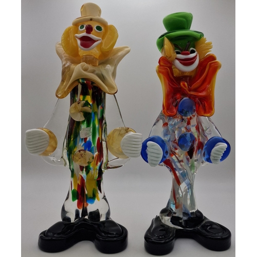 5973 - A pair of vintage Murano clowns. Dimensions(cm) H26.5/25, W9/9.5, D10/7.5.