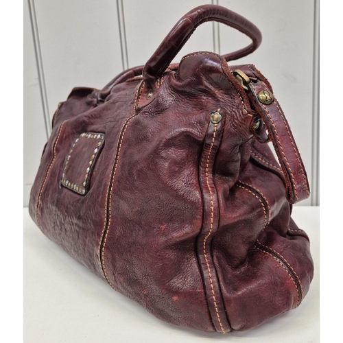 4877 - An original 'Campomaggi' Teodorano 1961 brown leather handbag.