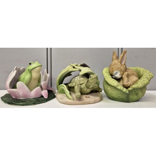 4889 - A full set of 12 Franklin Porcelain 'Woodland Surprises', by Jacqueline Smith, together with another... 