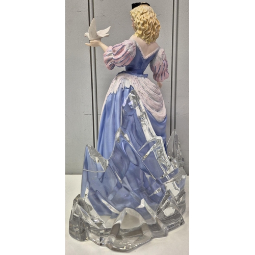 4893 - Franklin Mint House of Faberge figurine  - 'Princess of the Ice Palace', with crystal base. Dimensio... 