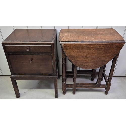 90 - A vintage sewing cabinet, together with a similar-aged gateleg table. Respective dimensions(cm) H73/... 