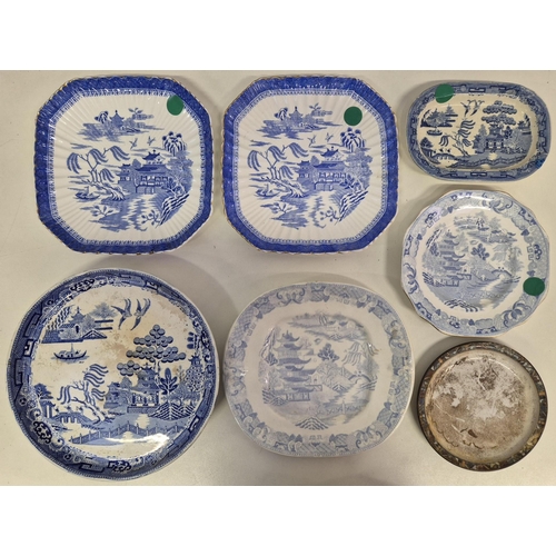 142 - A mixed lot of early 20th century ceramics. To include Spode Willow patter plates, Denby plate, plan... 