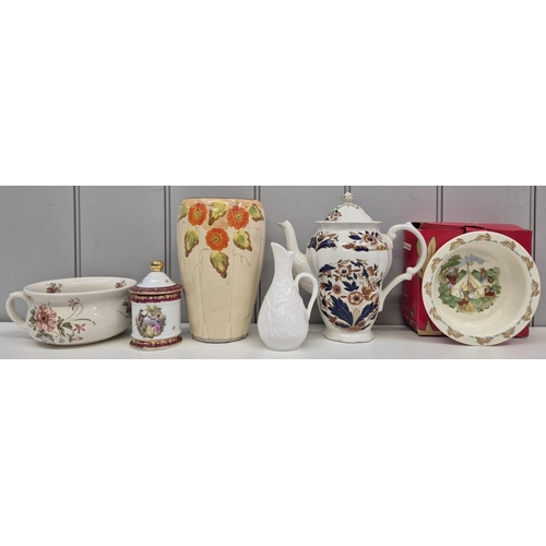 216 - A collection of six good quality ceramic pieces. To include Royal Doulton boxed Bunnykins bowl, Wedg... 