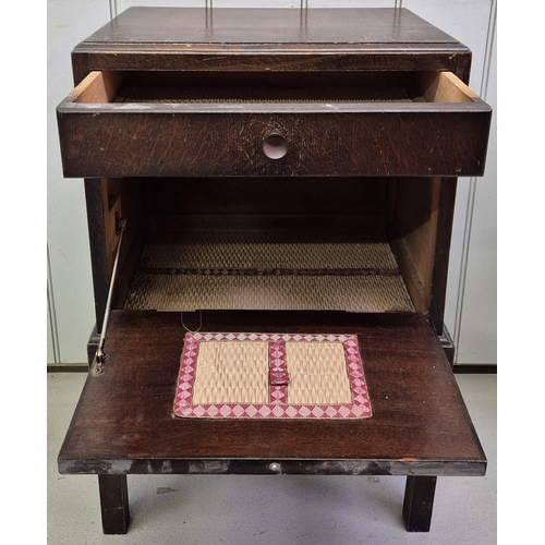 90 - A vintage sewing cabinet, together with a similar-aged gateleg table. Respective dimensions(cm) H73/... 