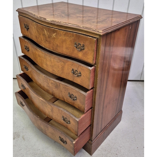 94 - A mahogany veneered serpentine chest of five drawers. Dimensions(cm) H100, W78, D51.