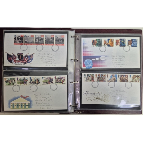 608 - A large collection of first day covers. A total of 10 albums full of first day covers, along with 25... 